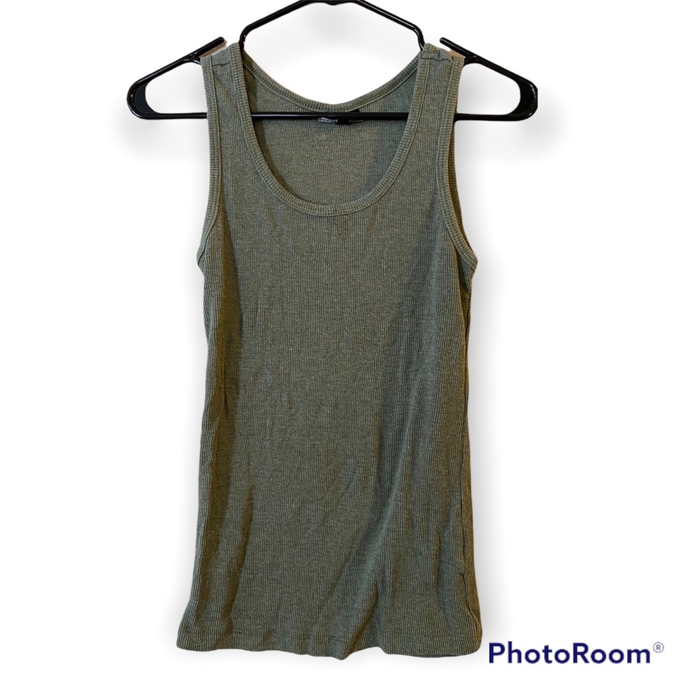 🌿 NWD Olive Green Ribbed Tank Top - Size S 🌿